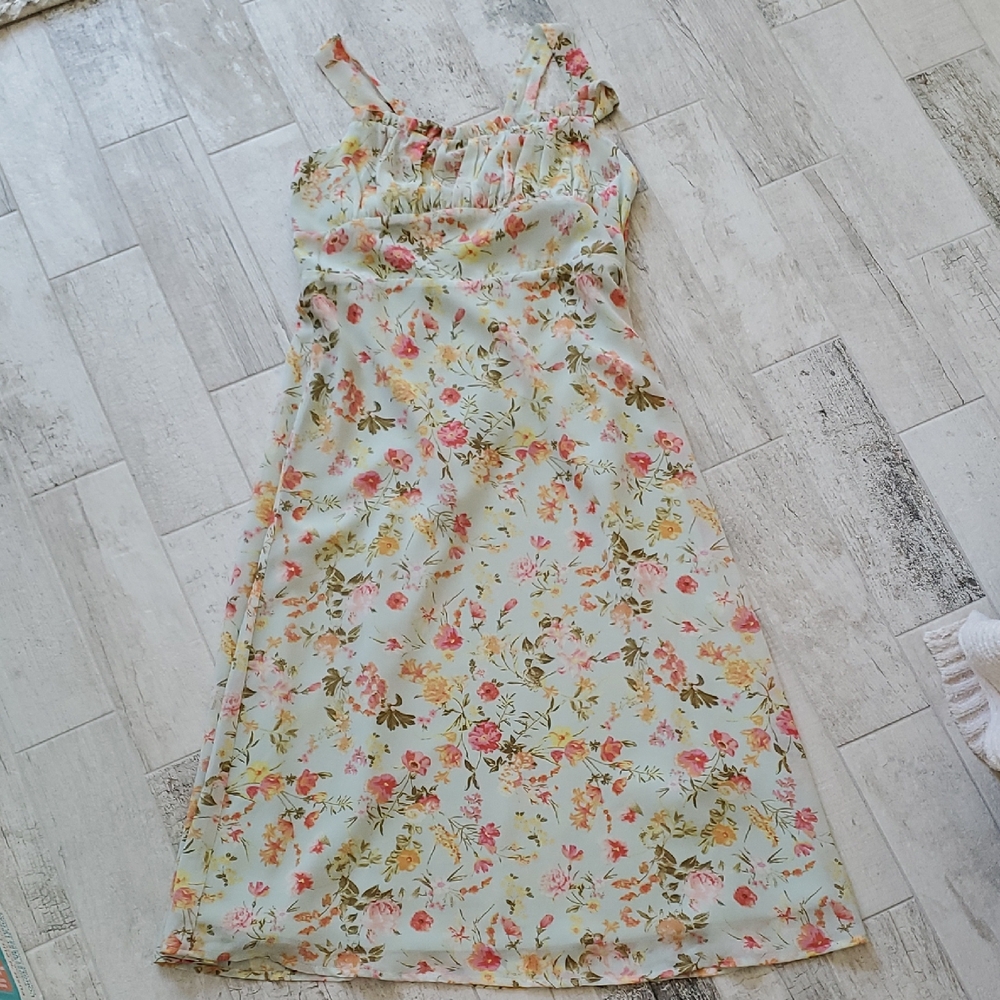 New Forever 21 Small Floral Midi Dress Multicolor